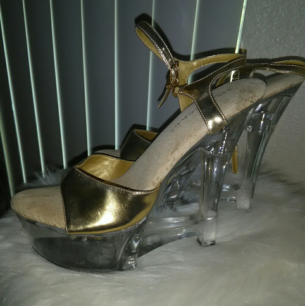 Glass Slippers Light Up
